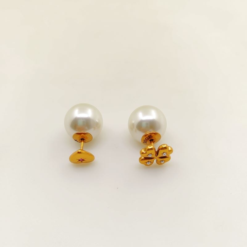 chr1st1an D10r earrings